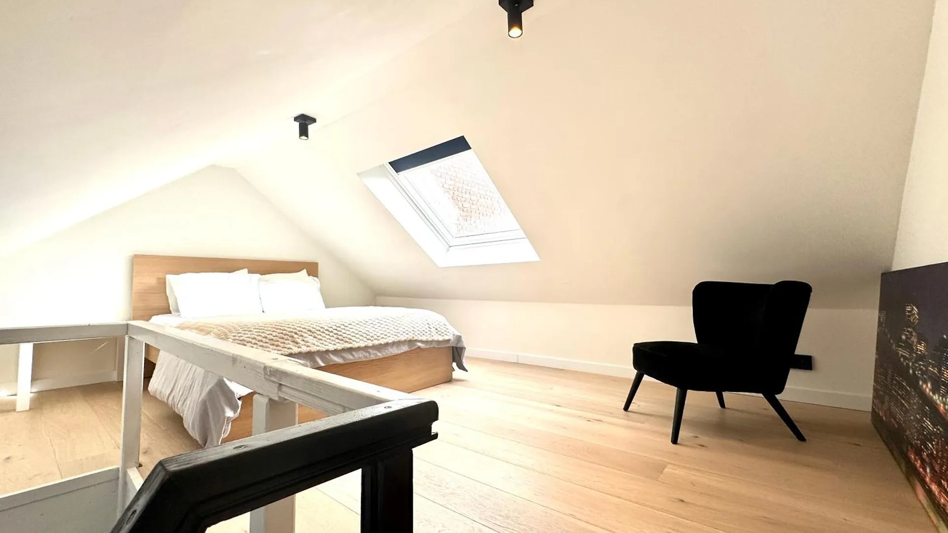 My Haus European Commision Bed & Breakfast Brussels 0*,
